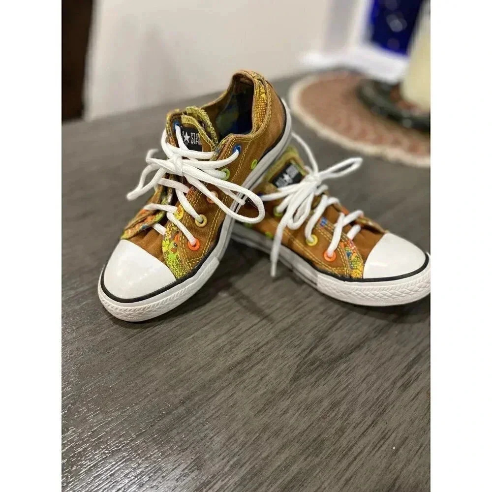Converse size 3 child or women’s size 5 shoe double tongue 2003